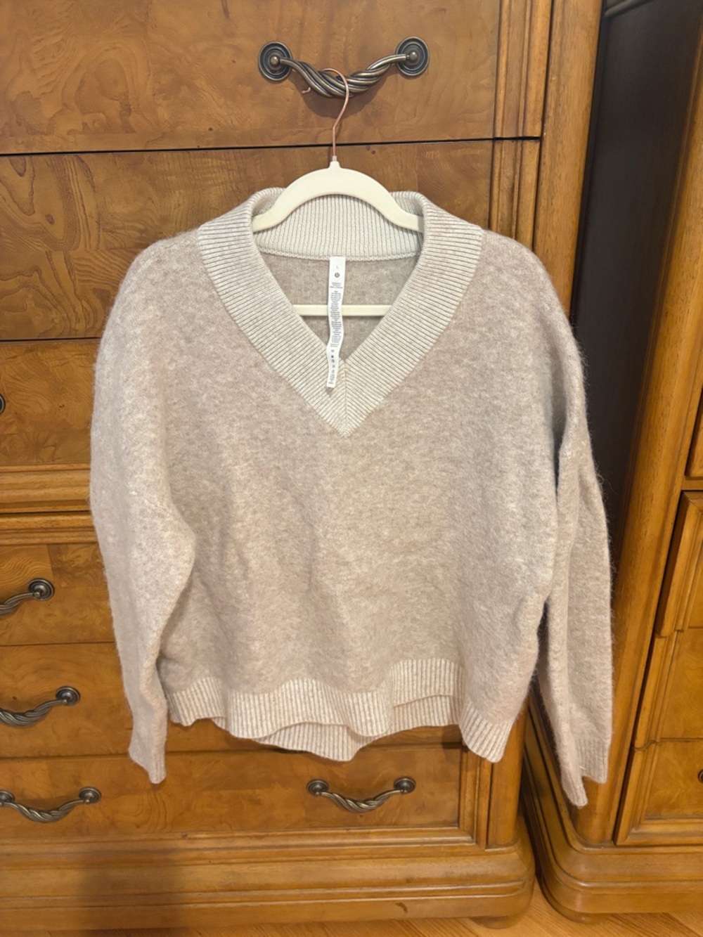 lululemon athletica Women's V-Neck Sweater in Light Beige